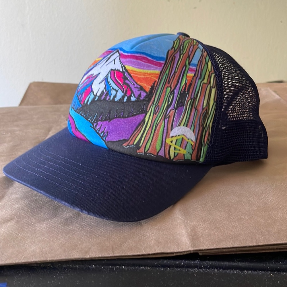 Sun Day Afternoons trucker hat